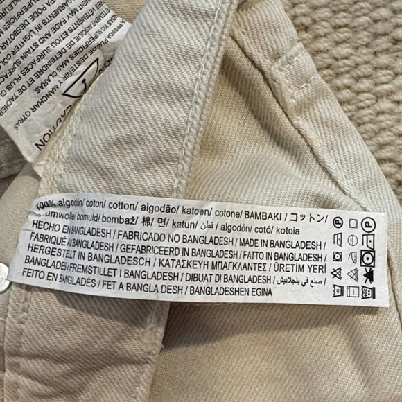 Zara Women's Beige Jean Shorts - Picture 4 of 5